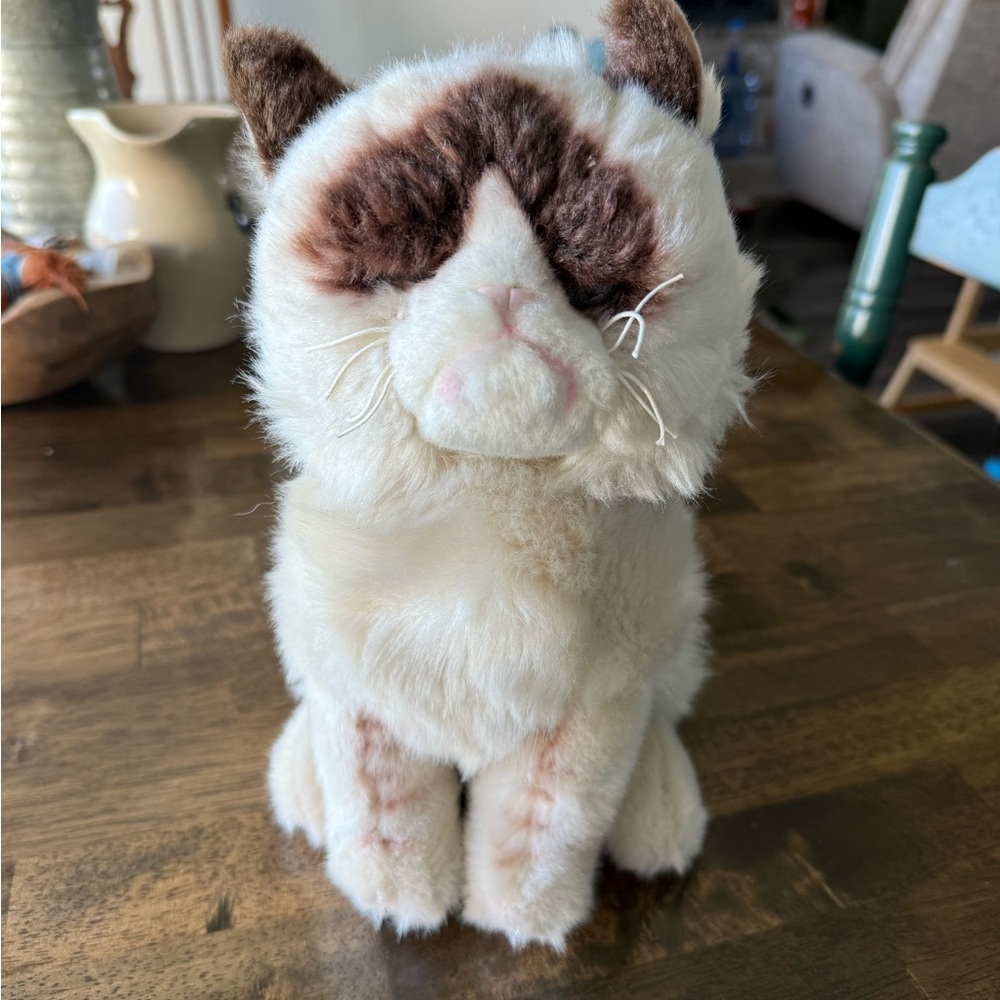 Gund Grumpy Cat